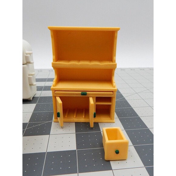 Calico Critters Sylvanian Families Kozy Kitchen Epoch Replacements Incomplete - Picture 2 of 6